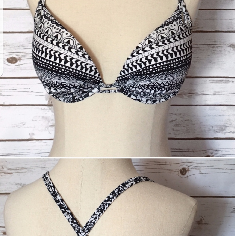 NOT SELLING LOOKING FOR THIS 36C